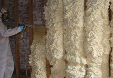 Types of Spray Foam in Waterloo